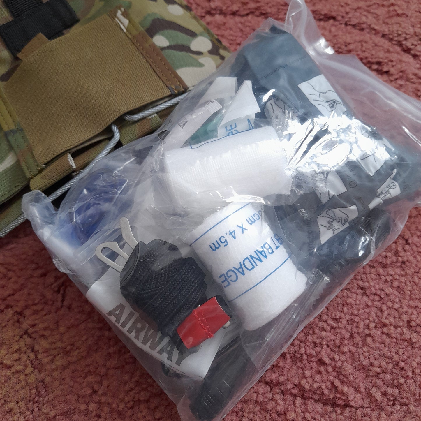 IFAK Tactical Medical Kit Fully loaded MTP quick release system MADE IN THE UK - IWMD-Store SECUTOR ARMOUR