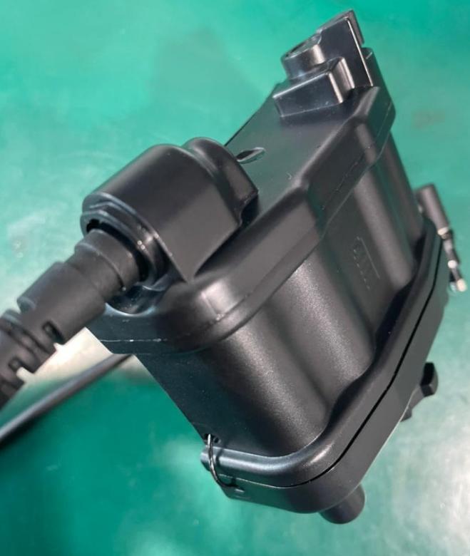 PVS3140 Gen 3 Gen 2+  White/Green Phosphorus Tubes Night vision goggles LDNV008N FOV 50 degree housing with battery packs and diopter adjustment - SECUTOR ARMOUR LTD 