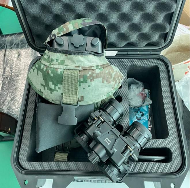 PVS3140 Gen 3 Gen 2+  White/Green Phosphorus Tubes Night vision goggles LDNV008N FOV 50 degree housing with battery packs and diopter adjustment - SECUTOR ARMOUR LTD 